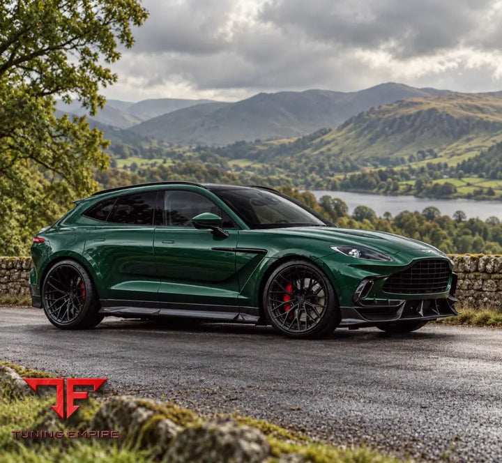 ASTON MARTIN DBX + 707 WIDEBODY CARBON AERO KIT