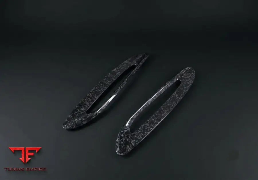 ASTON MARTIN DBX CARBON FIBER PARTS
