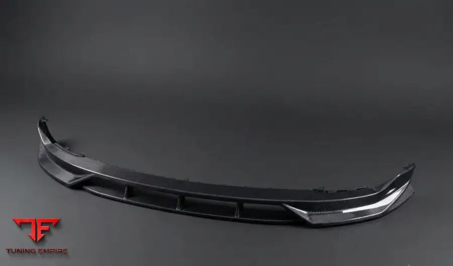 ASTON MARTIN DBX CARBON FIBER PARTS