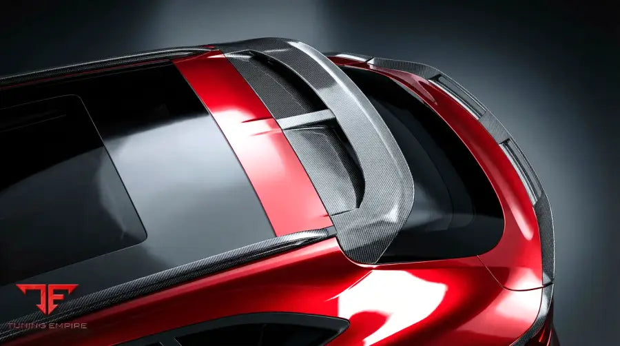 ASTON MARTIN DBX CARBON FIBER RAZOR BODY KIT