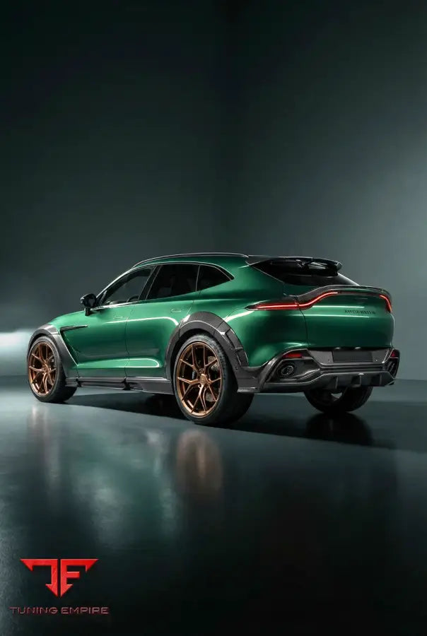 ASTON MARTIN DBX CARBON FIBER RAZOR BODY KIT