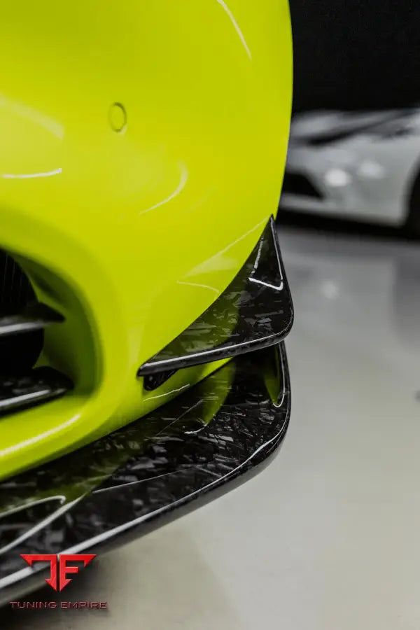 ASTON MARTIN VANTAGE AM6 F1 CARBON FIBER BODY KIT