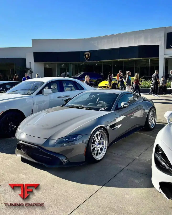 ASTON MARTIN VANTAGE CARBON FIBER FRONT LIP