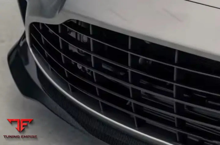 ASTON MARTIN VANTAGE DRY CARBON BODY KIT