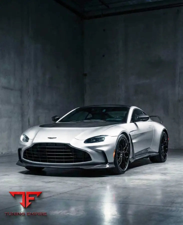 ASTON MARTIN VANTAGE DRY CARBON BODY KIT