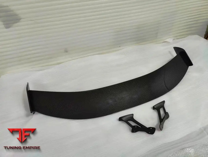 ASTON MARTIN VANTAGE F1 STYLE CARBON FIBER REAR SPOILER