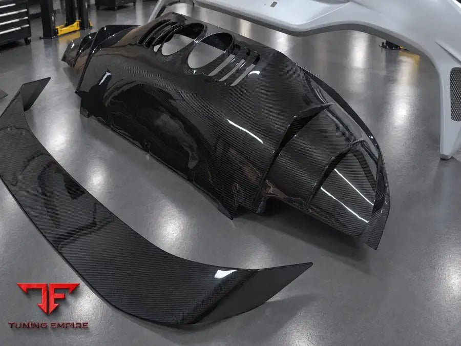 ASTON MARTIN VANTAGE V8 CARBON BODY KIT UPGRADE TO V12 LOOK 2018-2023