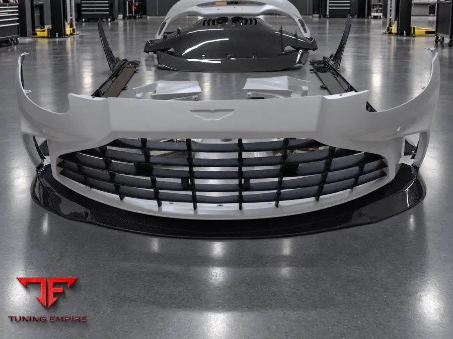 ASTON MARTIN VANTAGE V8 CARBON BODY KIT UPGRADE TO V12 LOOK 2018-2023