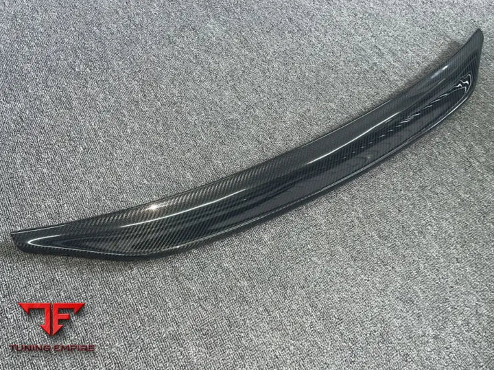 ASTON MARTIN VANTAGE V8 CARBON FIBER PARTS