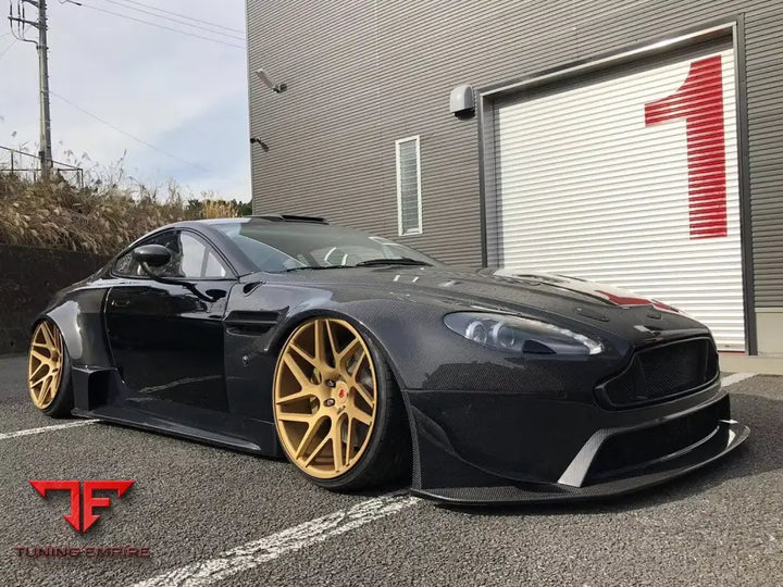 ASTON MARTIN VANTAGE WIDE BODY KIT