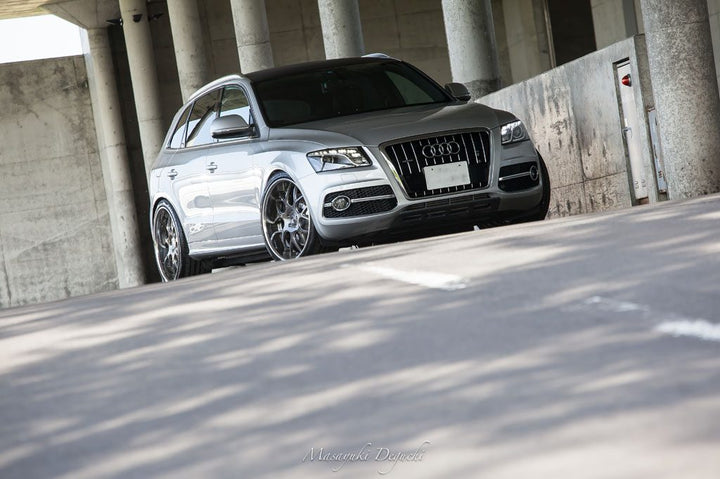 AUDI Q5 on custom forged wheels