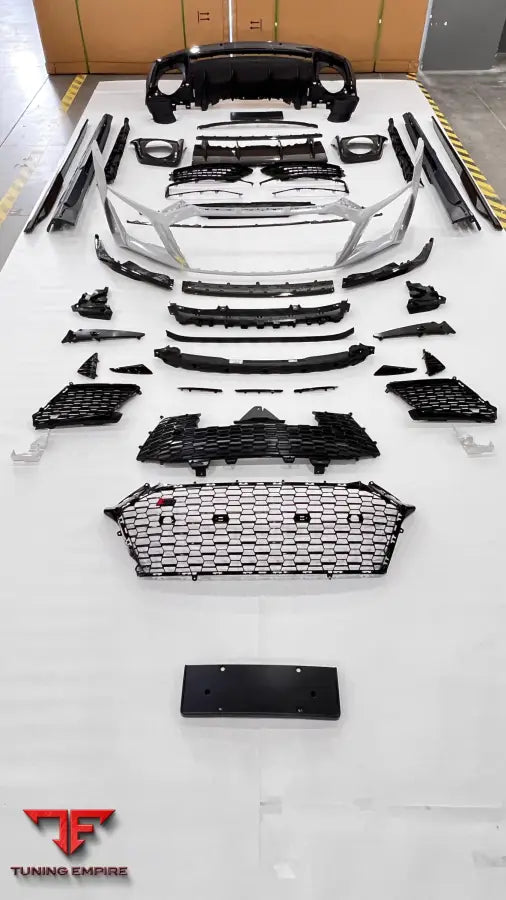 AUDI R8 2016Y UPGRADE TO 2020Y BODY KIT