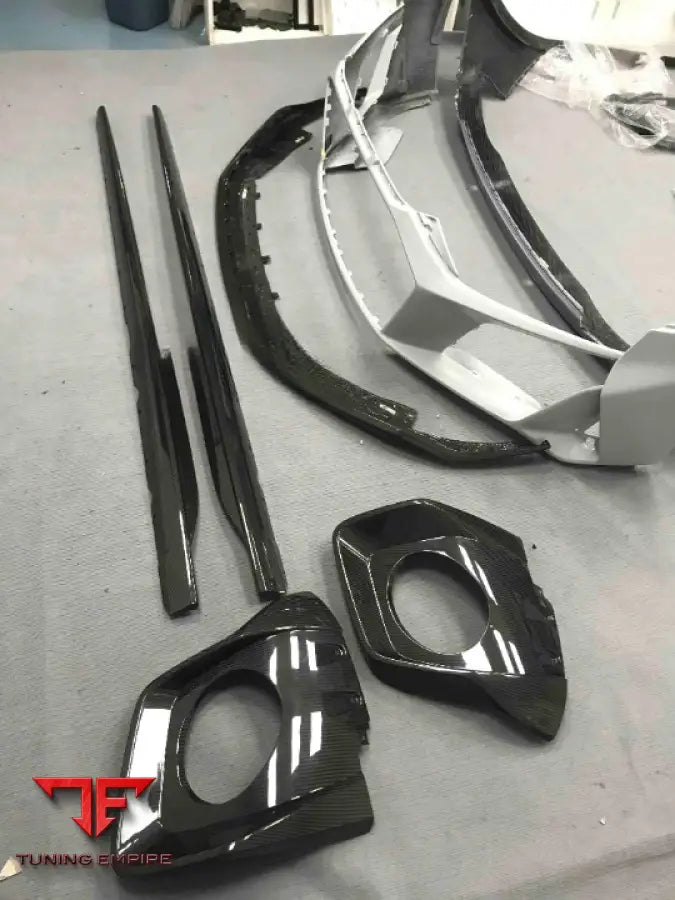 AUDI R8 4S 2015-2018 TO R8 4S 2020 + CONVERSION DRY CARBON BODY KIT