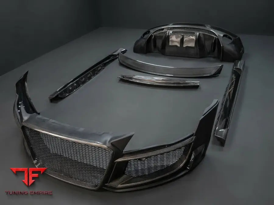 AUDI R8 CARBON FIBER BODY KIT