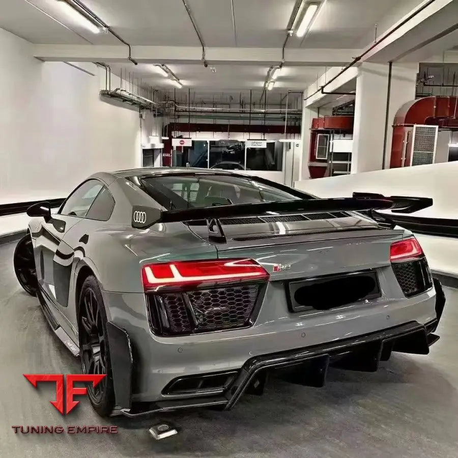 AUDI R8 BODY KIT