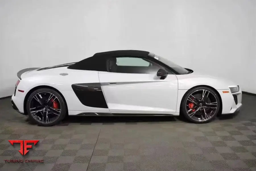 AUDI R8 BODY KIT