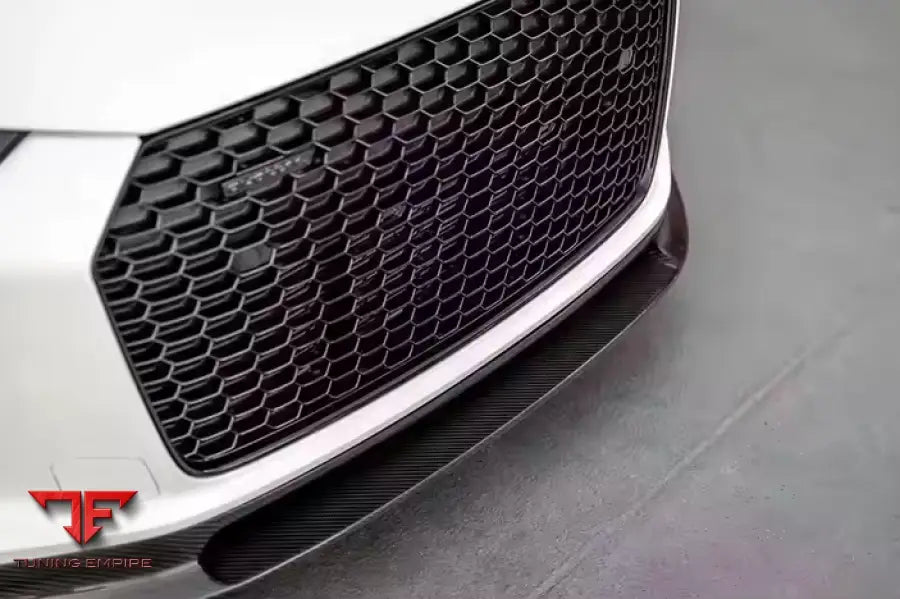 AUDI R8 - BODY KIT