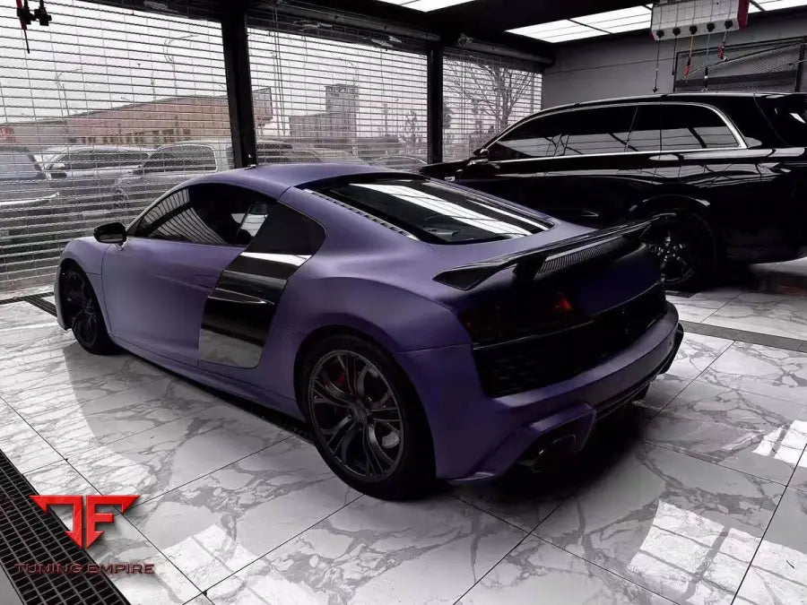 AUDI R8 CARBON FIBER BODY KIT