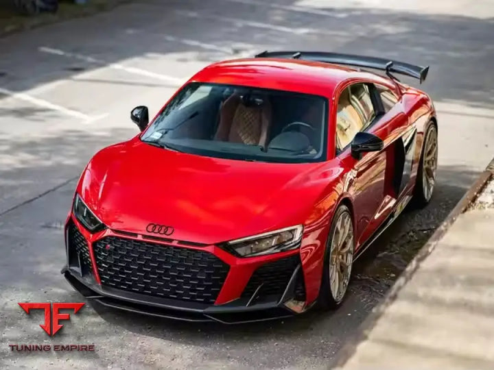 AUDI R8 CARBON FIBER BODY KIT