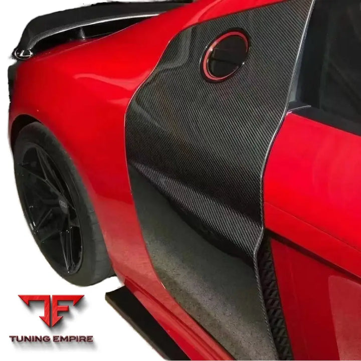 AUDI R8 CARBON FIBER DOOR PANEL & AIR INTAKE