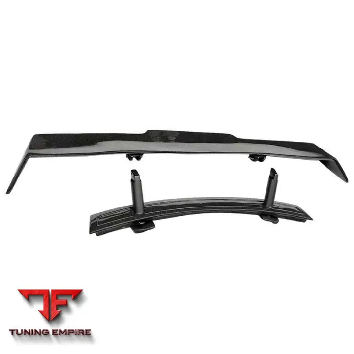 AUDI R8 CARBON FIBER PARTS