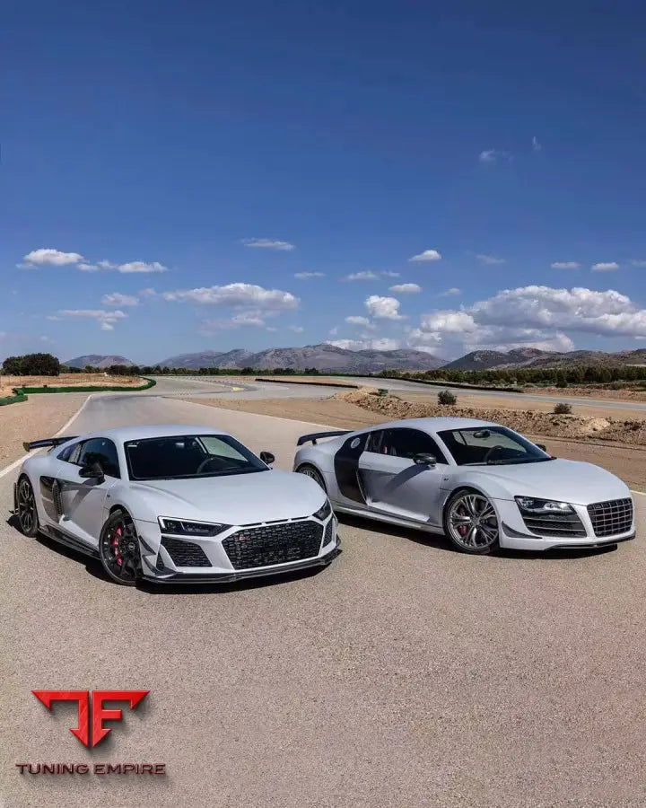 AUDI R8 CARBON FIBER PARTS