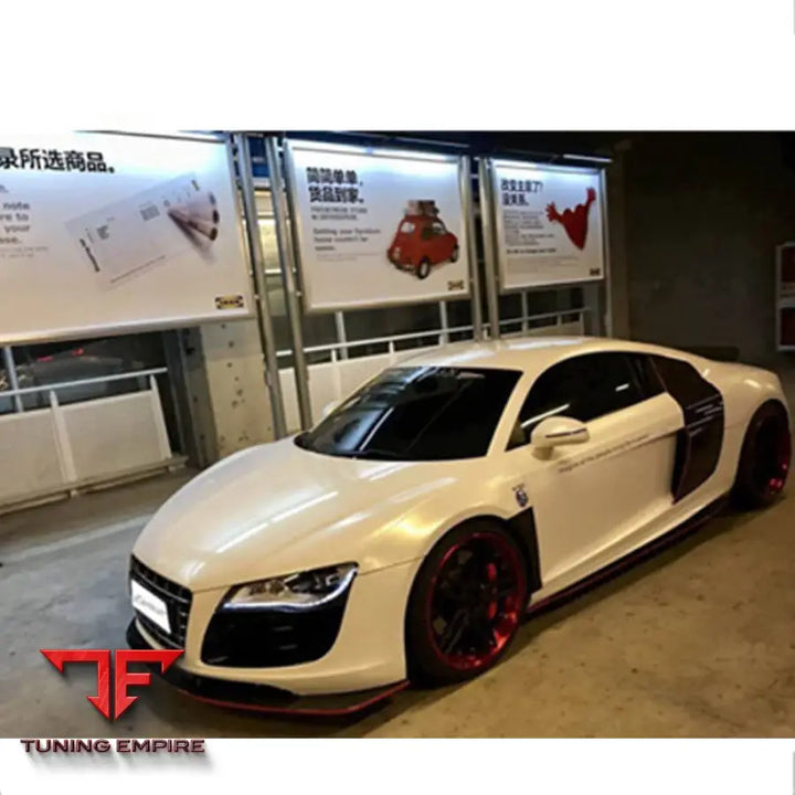 AUDI R8 CARBON FIBER SIDE SKIRT