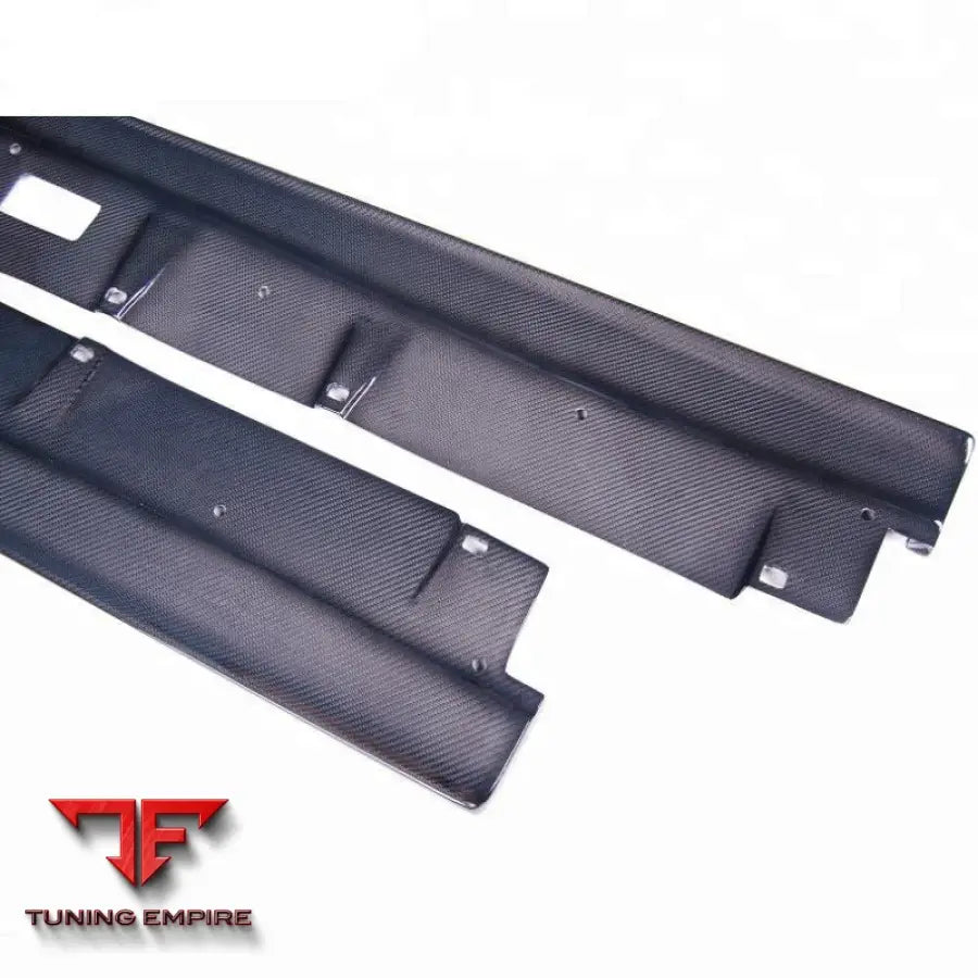 AUDI R8 CARBON FIBER SIDE SKIRTS