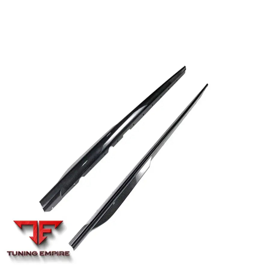 AUDI R8 2021 YEAR DRY CARBON FIBER GRILLE FRONT BUMPER SIDE SKIRTS LIP DIFFUSER BODY KIT