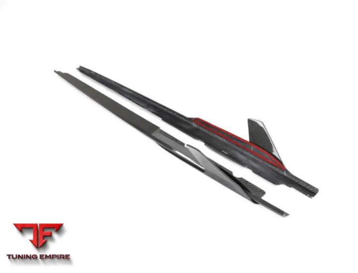 AUDI R8 LIAONING SIS DRY CARBON FIBER R8 COUPE SIDE SKIRT 2023