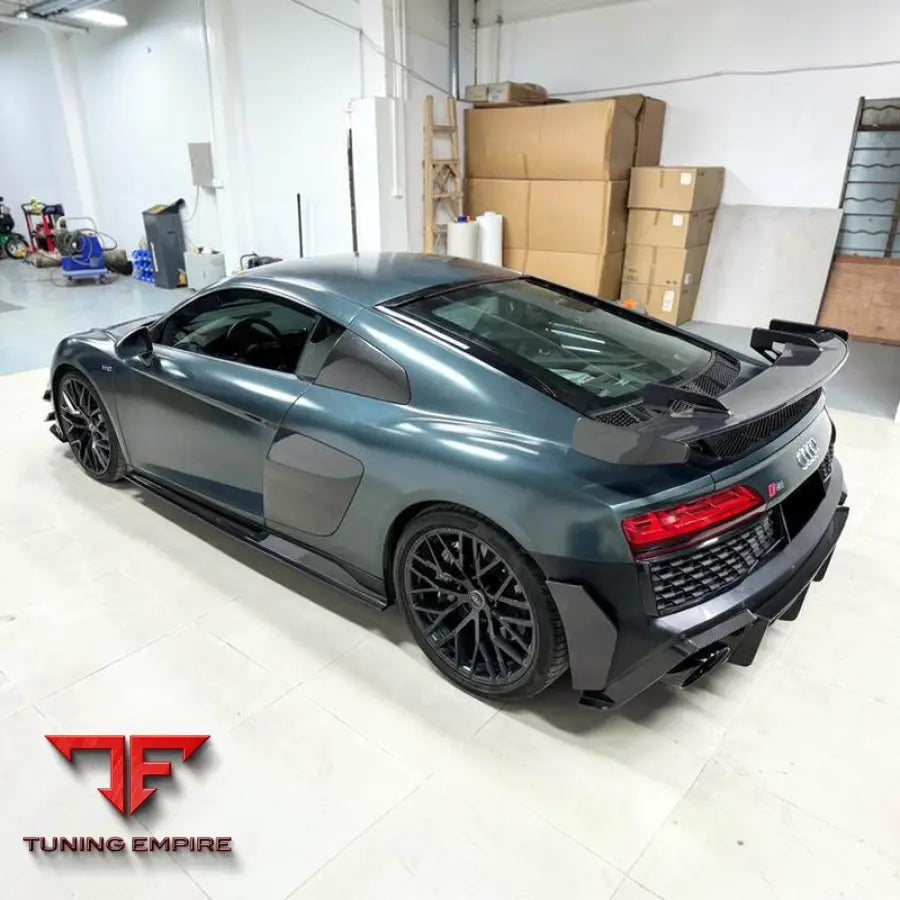 AUDI R8 GT BODY KIT 2016Y