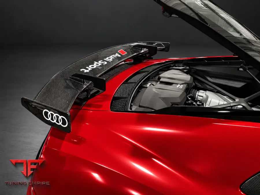 AUDI R8 PERFORMANCE CARBON KIT