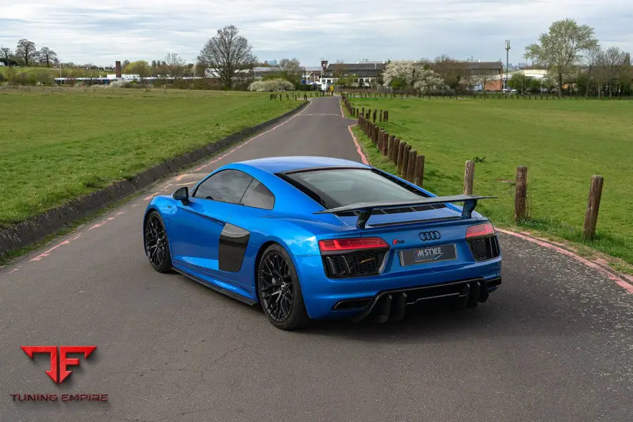 AUDI R8 V10 GEN 2 CARBON FIBRE DIFFUSER - V STYLE - CT CARBON