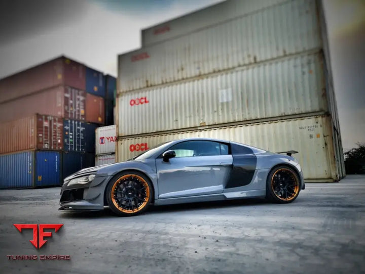 AUDI R8 WIDEBODY KIT RAZOR II