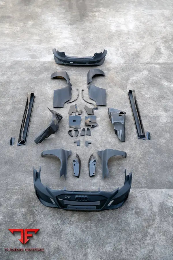 AUDI RS3 8Y CARBON FIBER BODY KIT