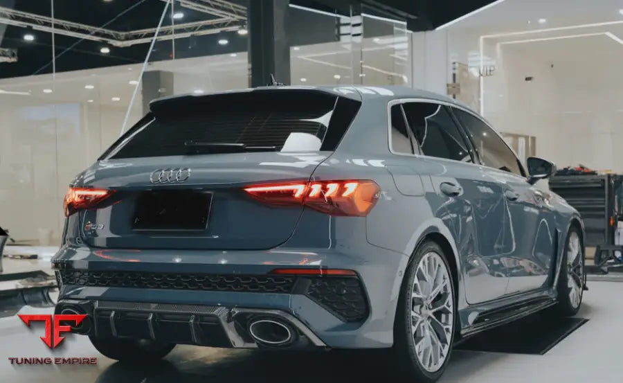 AUDI RS3 8Y CARBON PARTS 2020Y