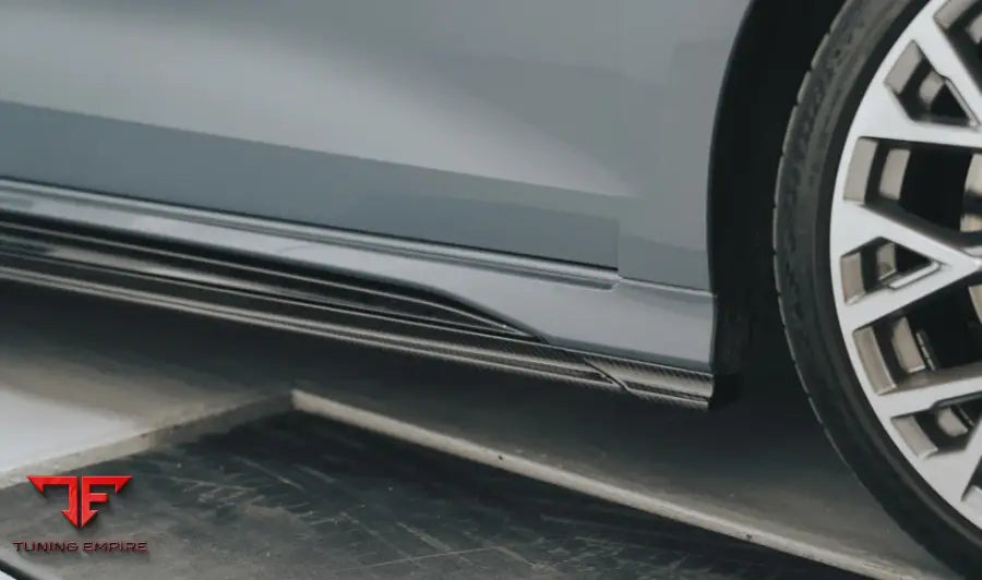 AUDI RS3 8Y CARBON PARTS 2020Y