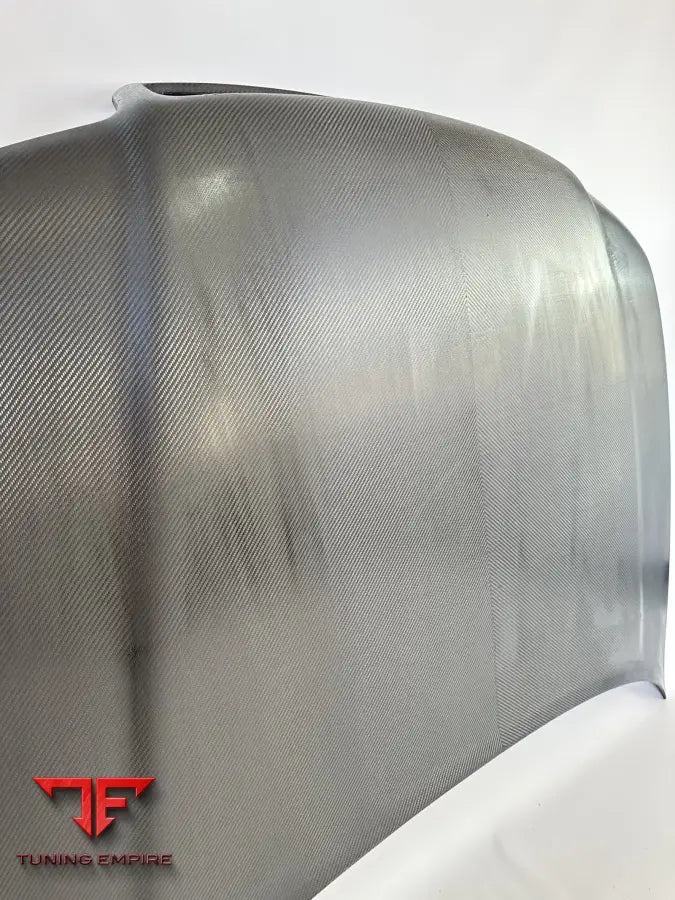 Audi RS4 B5 carbon hood, view 4