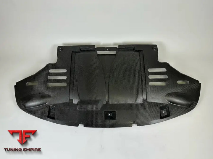 Audi RS4 B5 carbon undertray, view 2