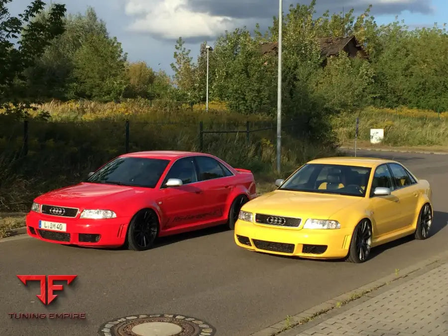 Audi RS4 B5 sedan carbon roof, view 3