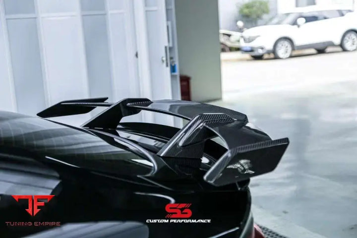 Audi RS5 B9 AE Design rear wing