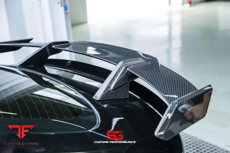 Audi RS5 B9 AE Design rear wing