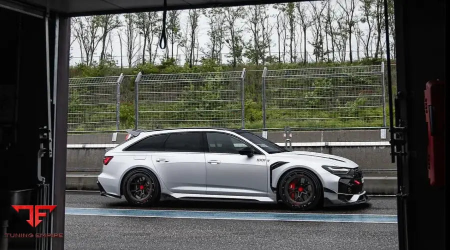AUDI RS6 AVANT C8 & RS7 C8 QUATTRO CARBON FIBER BODY KIT PARTS