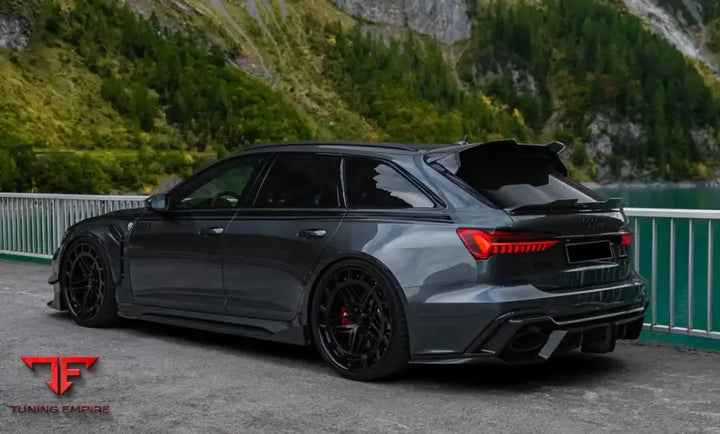 AUDI RS6 AVANT C8 & RS7 C8 QUATTRO CARBON FIBER BODY KIT PARTS