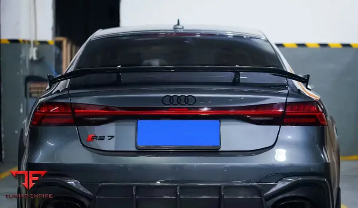 AUDI RS7 C8 CARBON PARTS