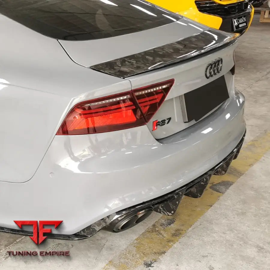 AUDI RS7 DRY CARBON FIBER BODY KIT PARTS