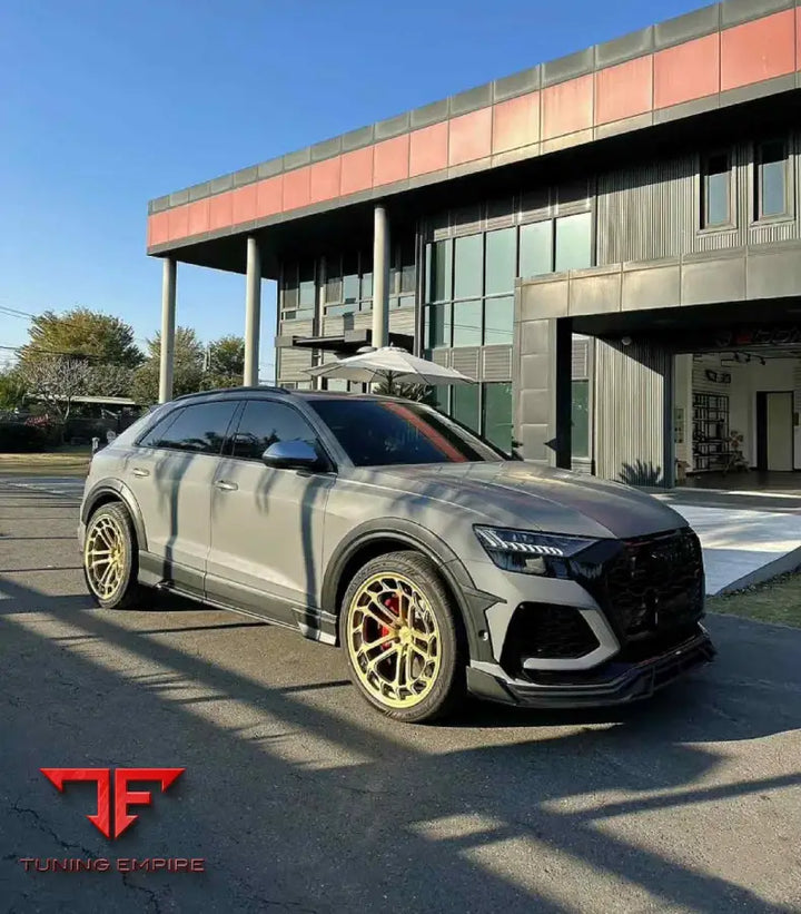 AUDI RSQ8 CARBON FIBER PARTS
