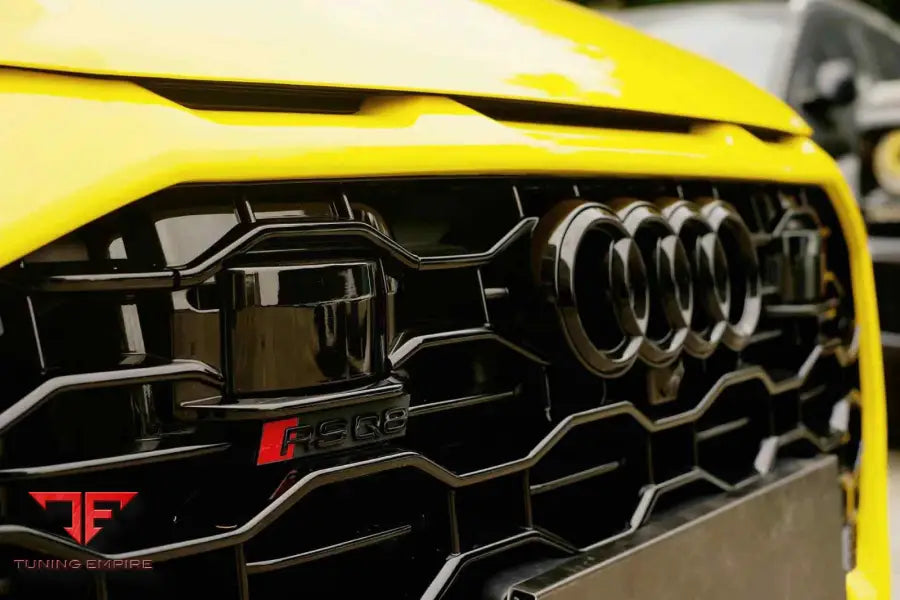 AUDI RSQ8 CARBON FIBER PARTS