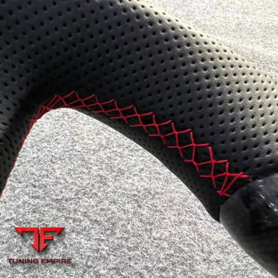 AUDI RSQ8 CARBON STEERING WHEEL