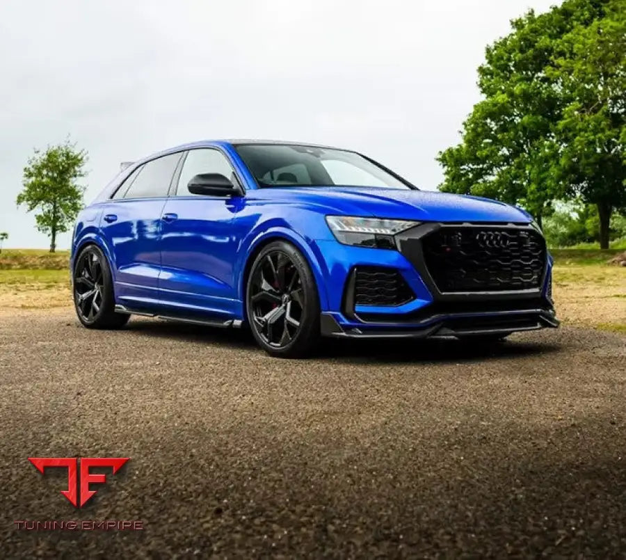 AUDI RSQ8 DRY CARBON FIBER SIDE SKIRTS